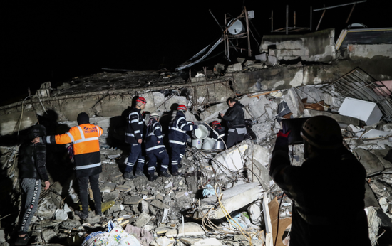 土耳其叙利亚地震死亡人数上升至12391人或升至2万人